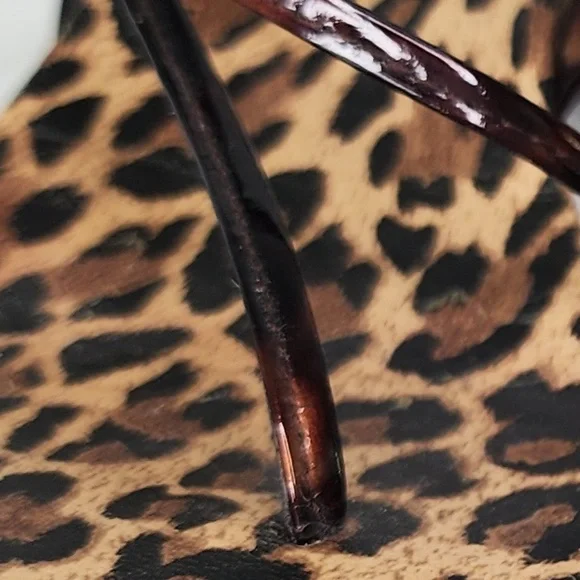 Stuart Weitzman Kitten Heel Sandals Strappy Thong Animal Print Brown Slingback 9 - Picture 6 of 15
